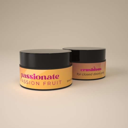 BOUGIE DE MASSAGE PASSIONATE AUX PHÉROMONES ET AU PARFUM DE FRUIT DE LA PASSION 20 ML CRUSHIOUS